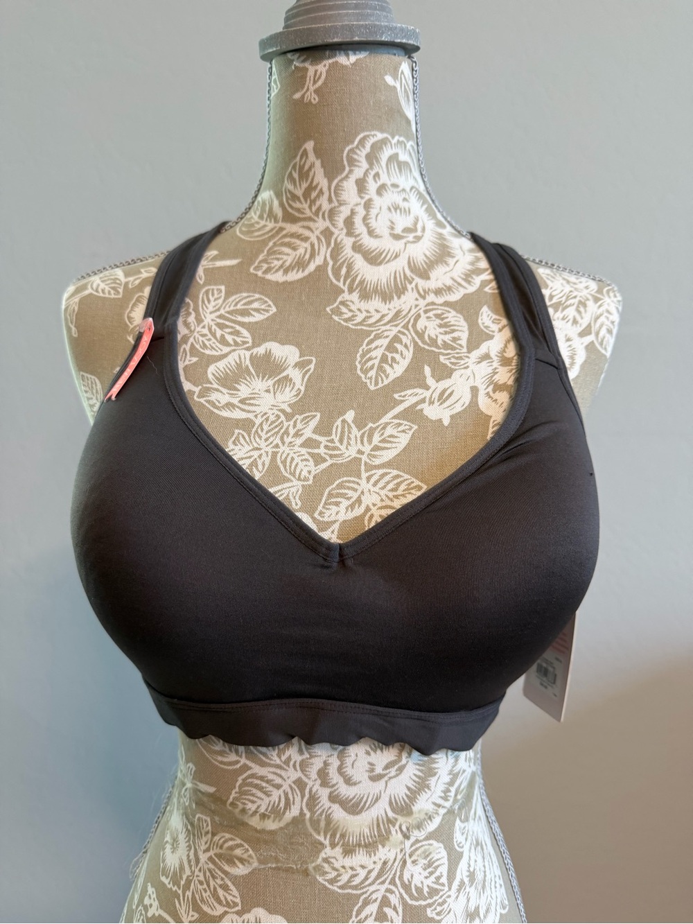 SO Cross Back Yoga Pick Up Sports Bra Gray Envy Women’s Size XL NWT